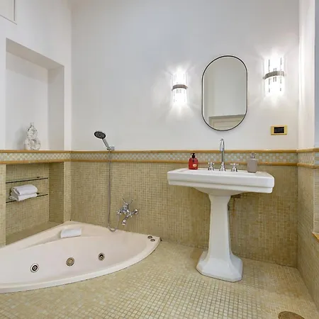 San Giovanni 3br Balcony View Irex * Roma